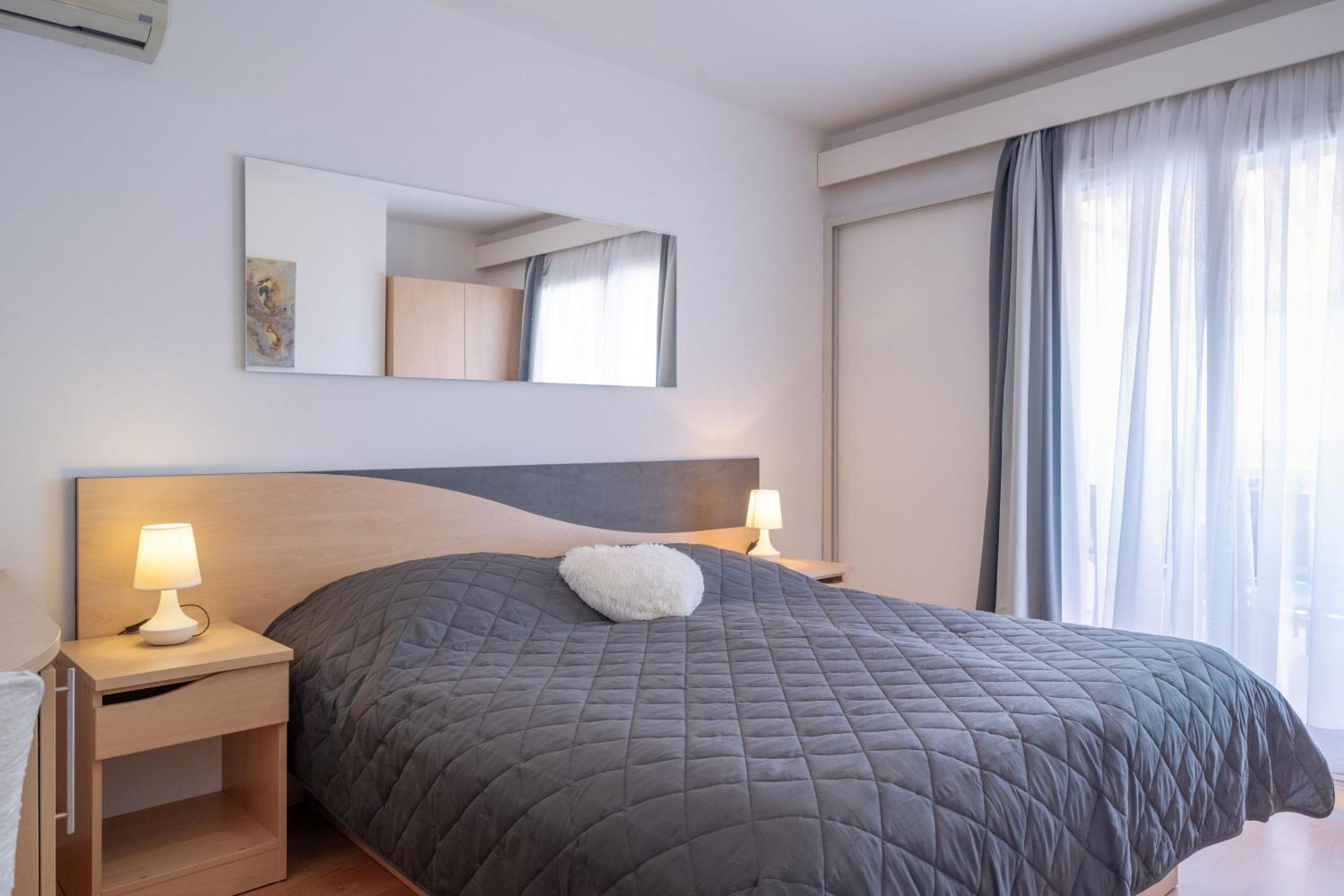Apartmani Marelic - Sun Beach Zavalatica Eksteriør bilde