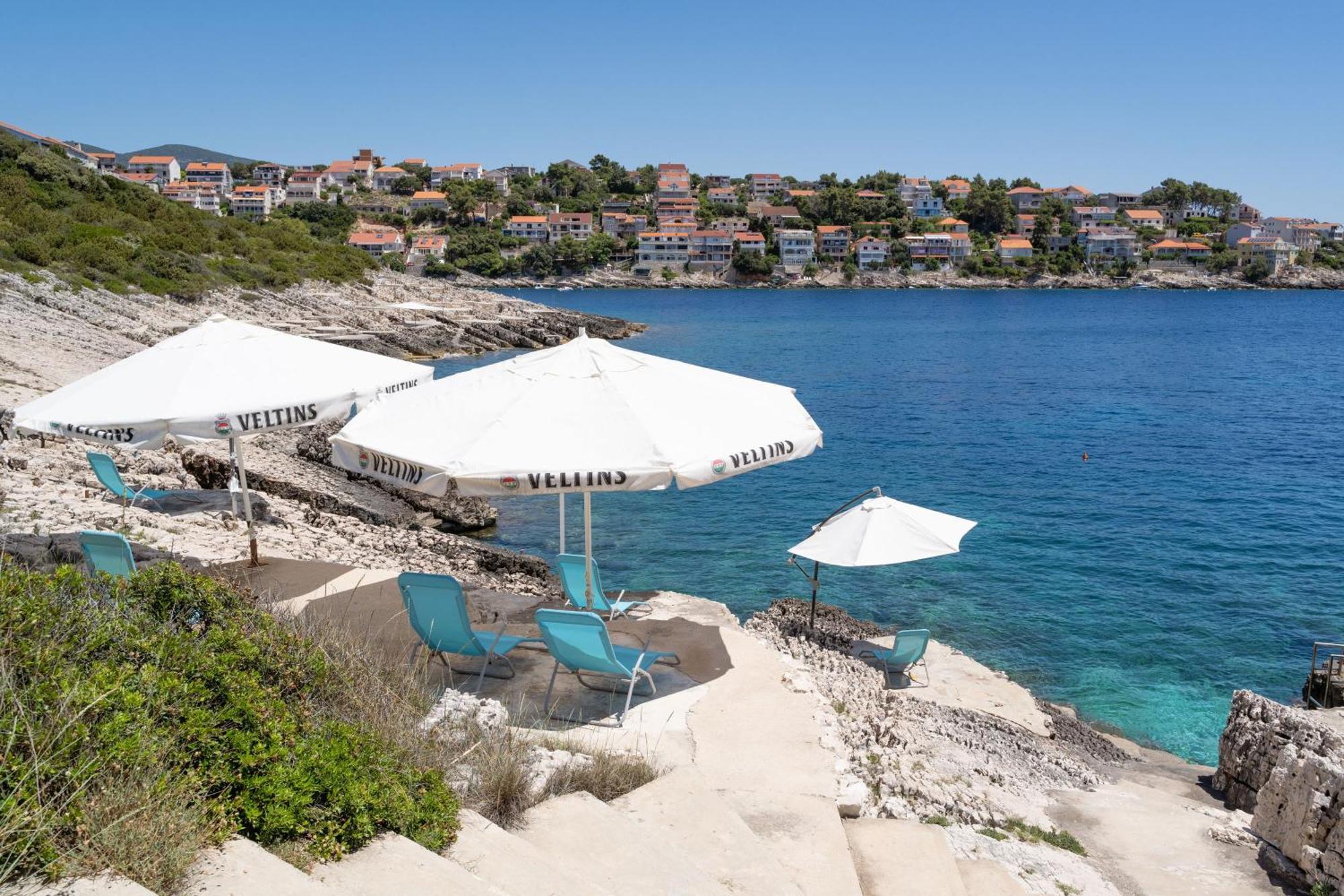 Apartmani Marelic - Sun Beach Zavalatica Eksteriør bilde