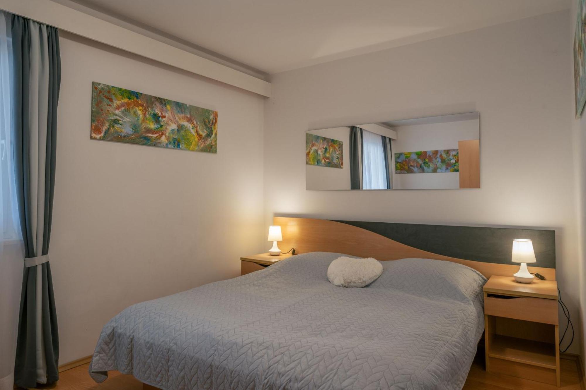 Apartmani Marelic - Sun Beach Zavalatica Eksteriør bilde